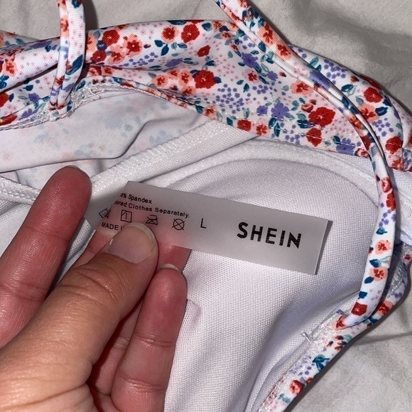 shein one piece - Picture 5 of 6